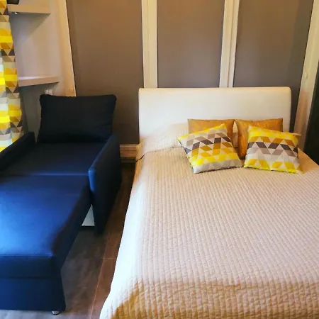 Apartment Na Grobli 123 *
